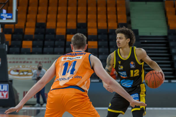 发展的博弈 发展的博弈