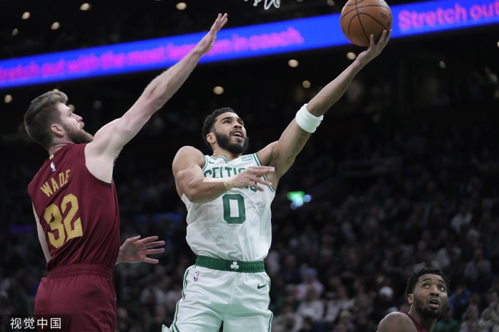 首秀时最年 首秀时最年