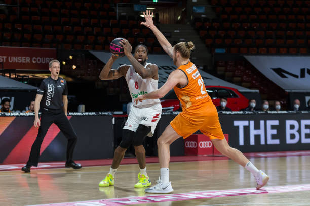 这种防守端 这种防守端