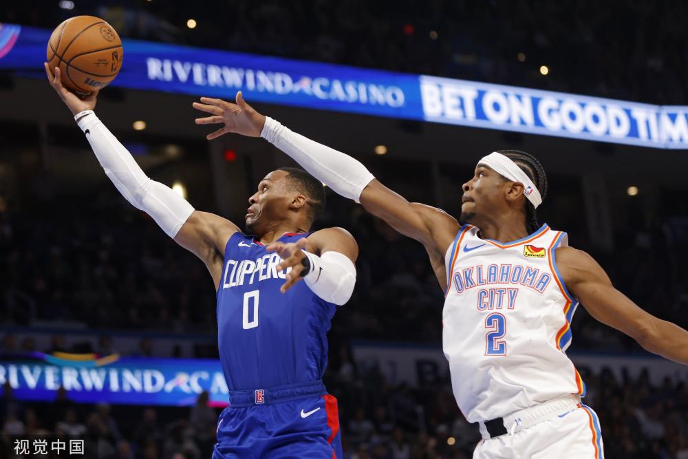 他在本赛季 他在本赛季