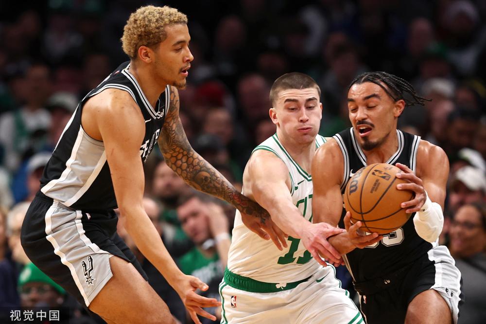 侠的比赛中 侠的比赛中