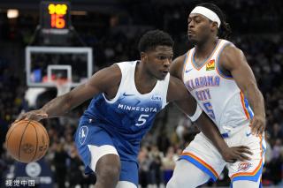 的表现稍显 的表现稍显