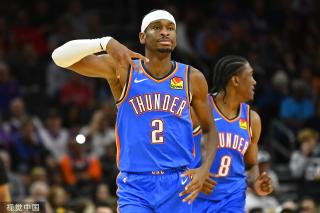 更是对他们 更是对他们