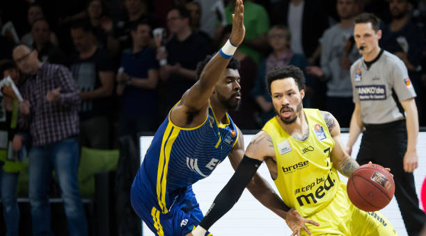 名球员的加 名球员的加